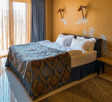 Трехместный номер с балконом в Отеле Brim Hotel